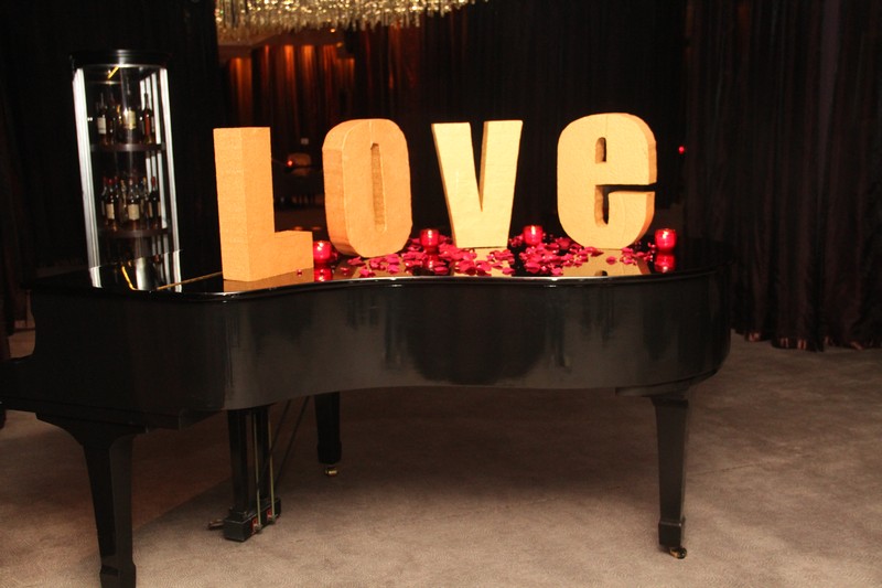 Valentine's at Eau De Vie
